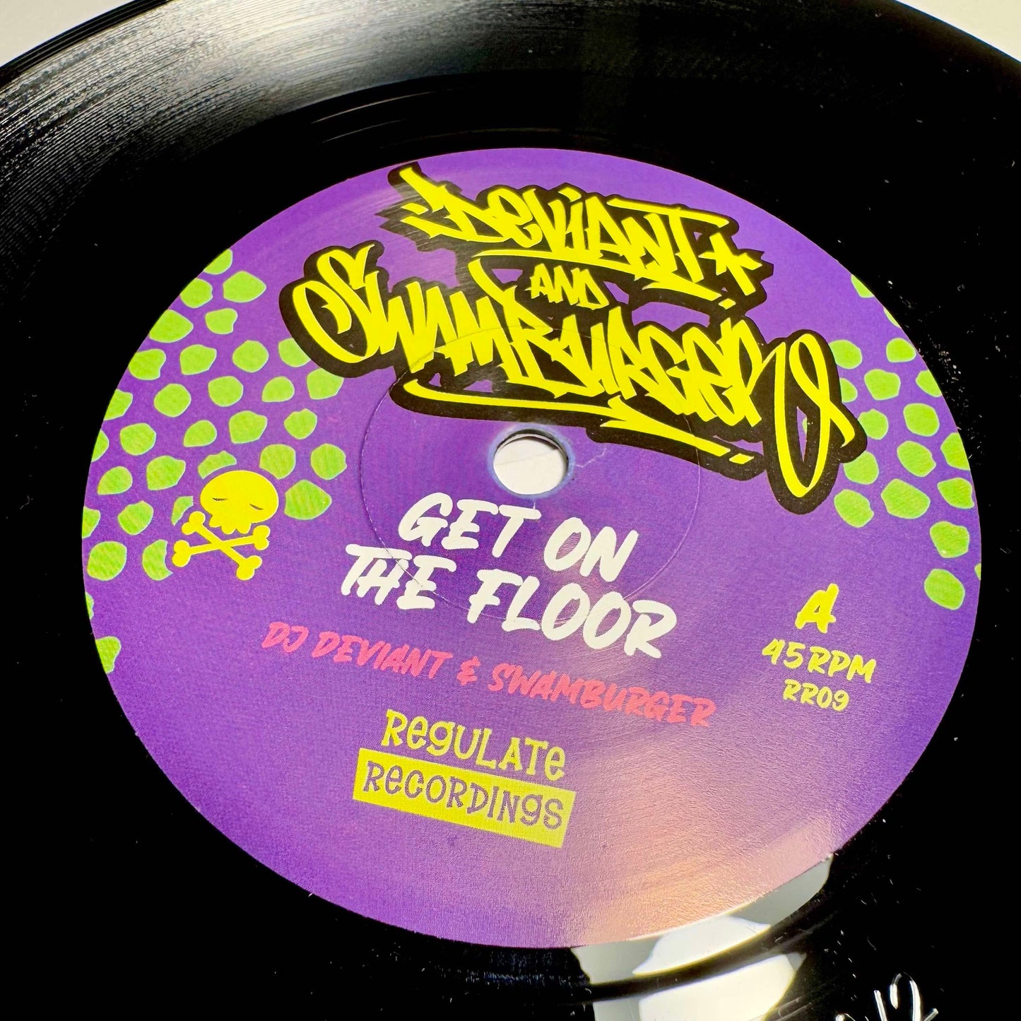 DJ Deviant & Swamburger - Get On The Floor / Where's The Party (RR-09)
